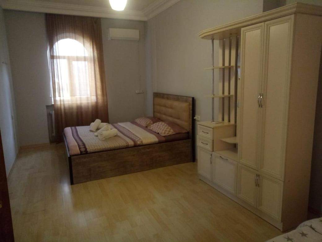 Classy And Cozy Hostel Ереван Экстерьер фото