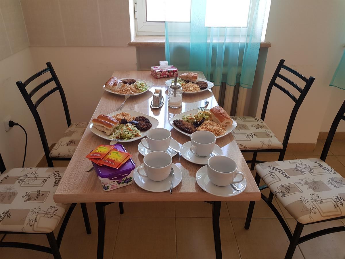 Classy And Cozy Hostel Ереван Экстерьер фото