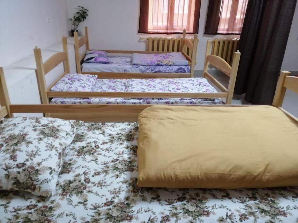 Classy And Cozy Hostel Ереван Экстерьер фото